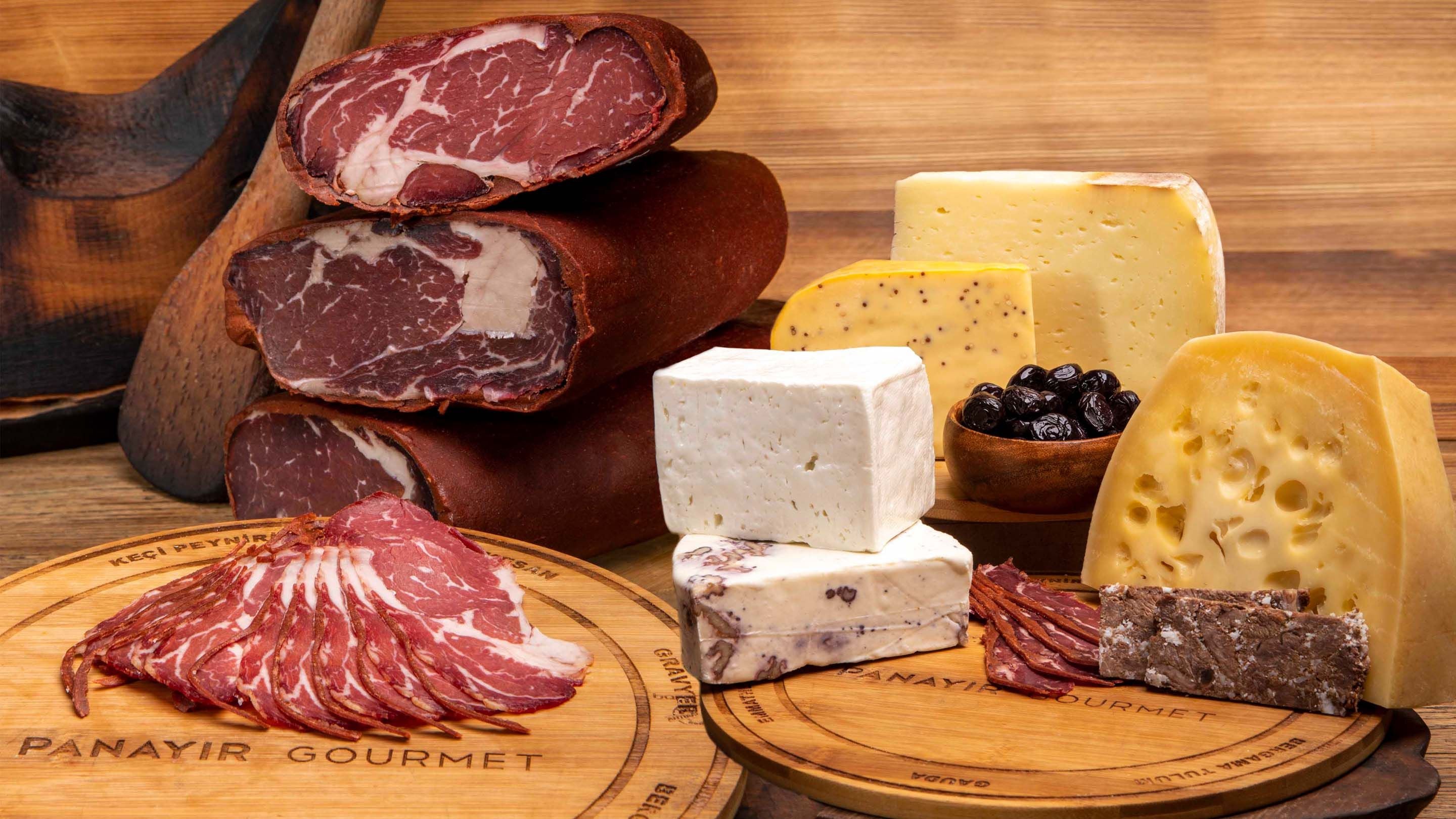 Cheese &amp; Delicatessen Delicacies: Enrich Your Iftar Table with Fair Gourmet Selection 