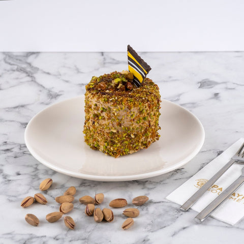 Show Krokanlı Çikolatalı Pasta - Panayir Gourmet